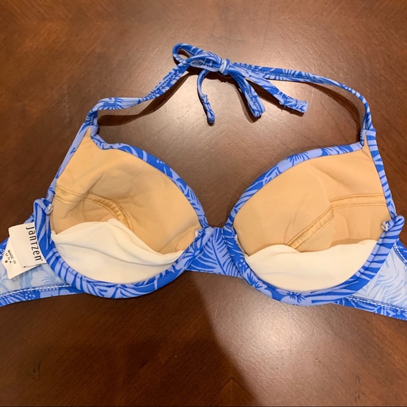 Cute Blue Tropical Bikini Top - Picture 2 of 3